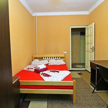 Babilina Hotel Тбилиси Екстериор снимка