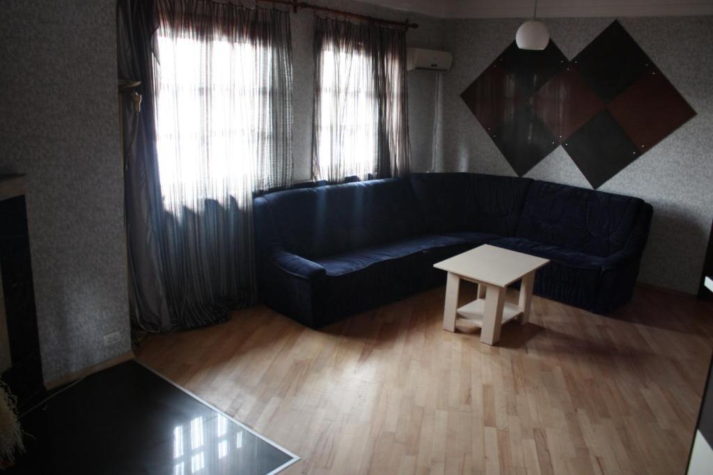 Babilina Hotel Тбилиси Стая снимка