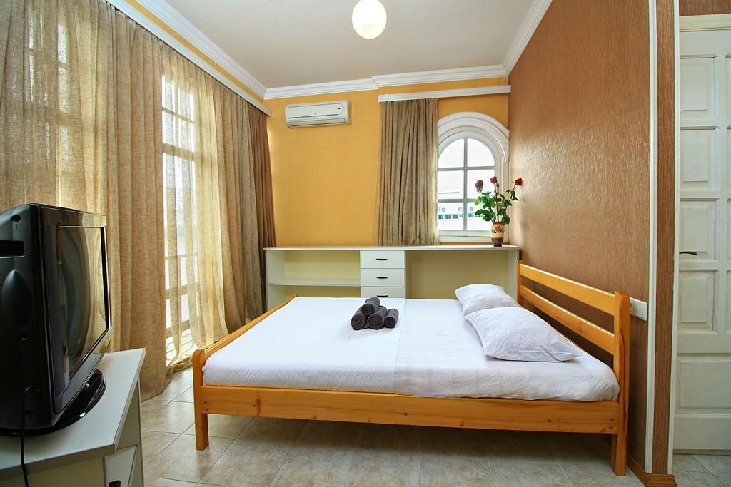 Babilina Hotel Тбилиси Екстериор снимка