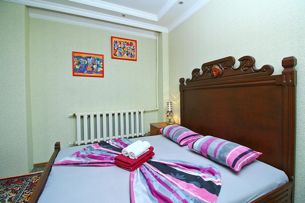 Babilina Hotel Тбилиси Екстериор снимка