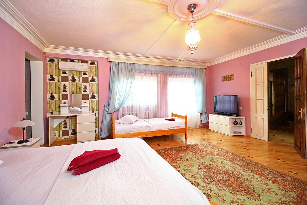 Babilina Hotel Тбилиси Екстериор снимка